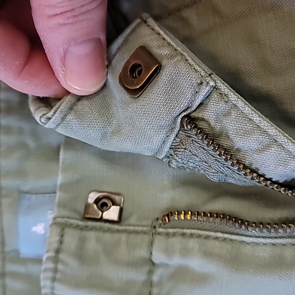 Boy shorts, Toddler, BabyGap size 2T - Picture 3 of 7